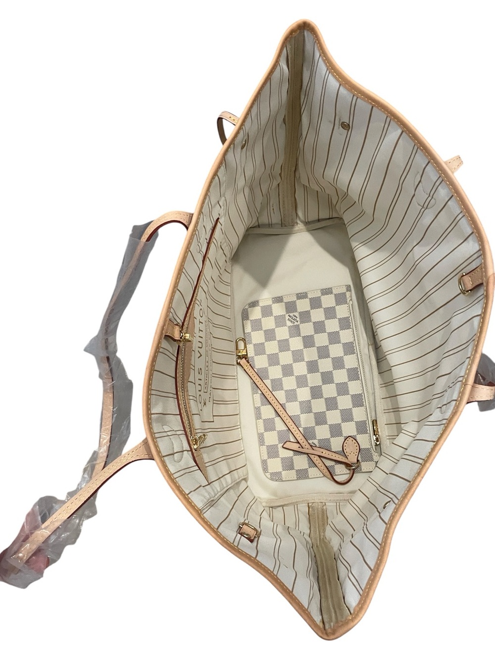 π π€ Neverfull Tote with Matching Pochette π€π - Picture 9 of 9